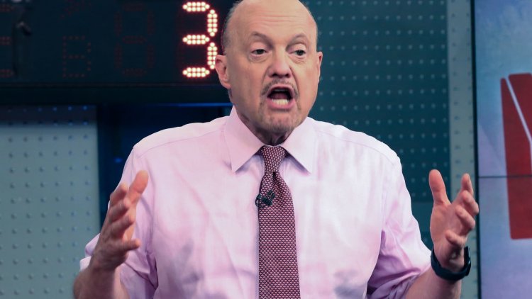 Here's why Jim Cramer says investors should stay away from 'fool's gold' software stocks