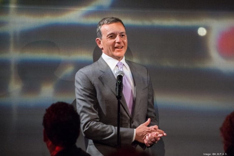 Disney shakeup: Bob Iger is back in, Bob Chapek out as CEO