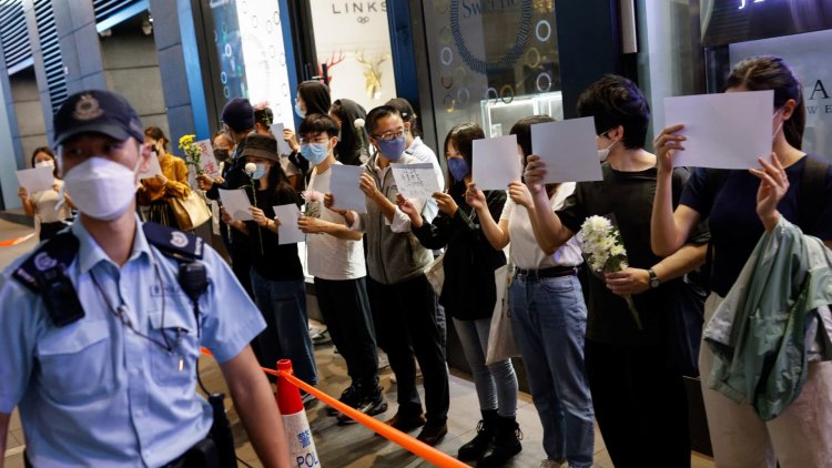 U.S. criticizes China's zero Covid strategy, says Beijing needs to boost vaccination among elderly