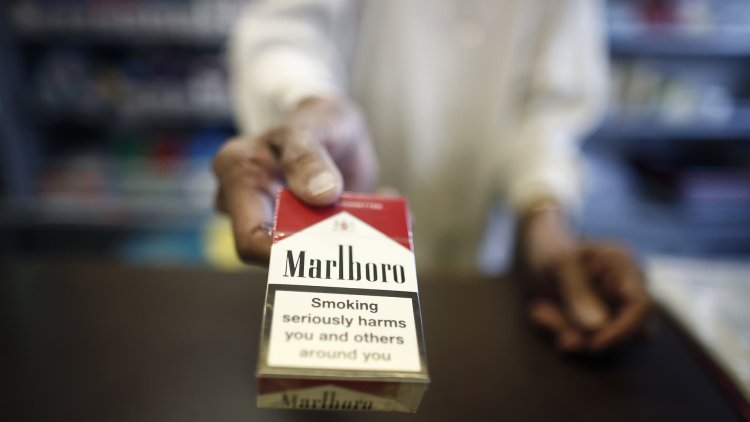 Cigarette companies ordered to display health warning signs at retailers