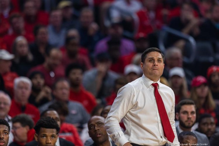 UC extends basketball coach Miller’s contract, gives big pay raise