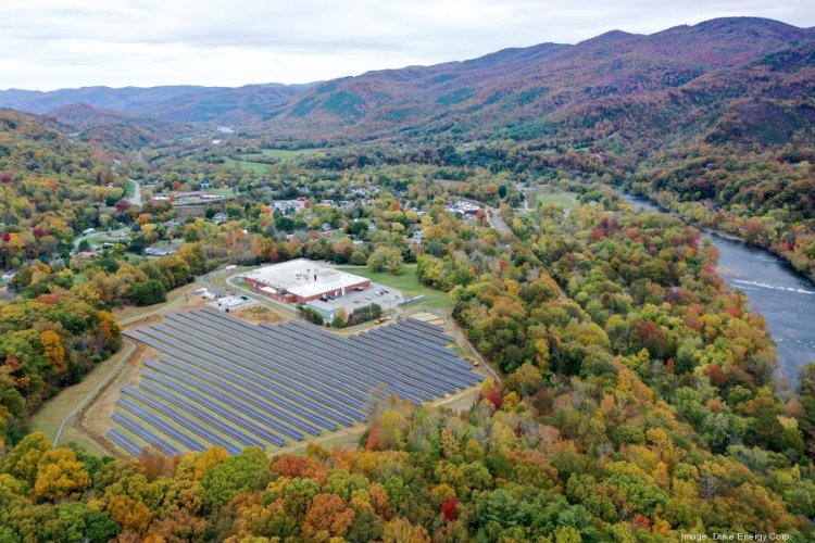 Duke Energy microgrid providing back-up power for an isolated NC mountain town