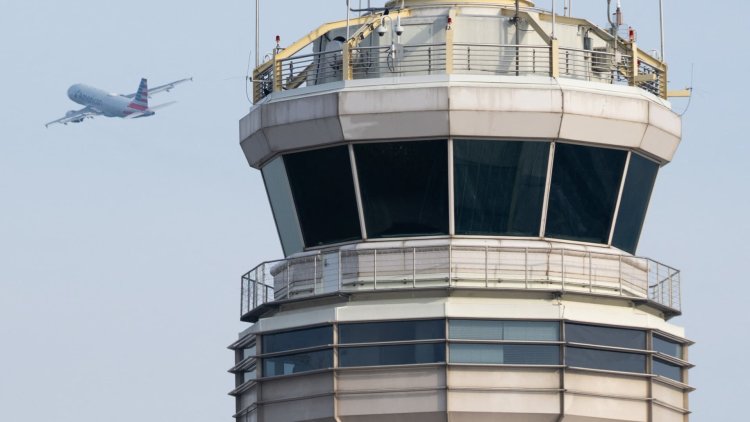 FAA chief tells Senate that new procedures will avoid repeat of outage that halted U.S. flights