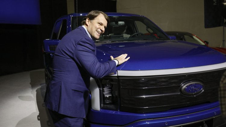 Ford F-150 Lightning EV production to be halted at least through end of next week