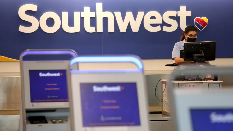 Can Southwest Airlines fix its tech problems? We asked aviation experts. The answer wasn't encouraging