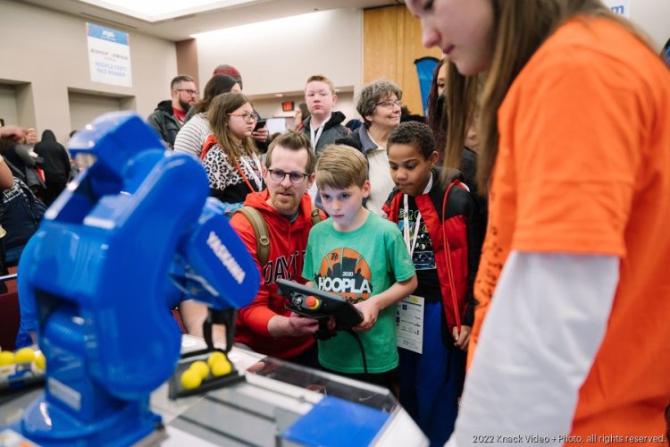 Signature Dayton event creates intrigue around STEM careers