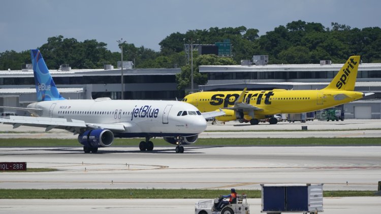 Justice Department sues to block JetBlue’s acquisition of Spirit Airlines