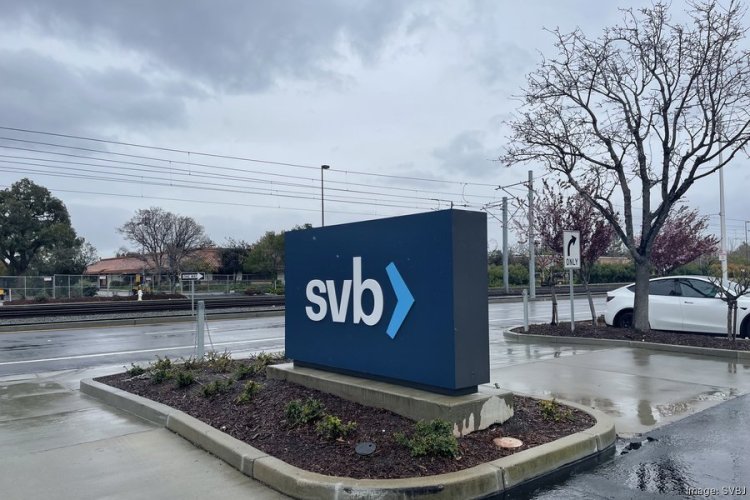 SVB trading halted amid report that bank in talks to sell itself