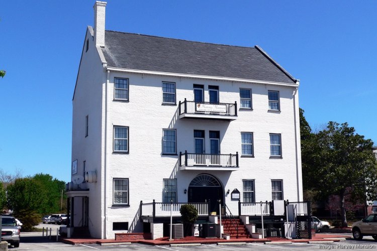 Coastal North Carolina property from 1700s gets new life as boutique hotel