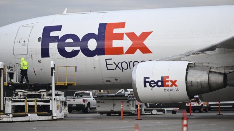 FedEx hikes 2023 earnings forecast as cost-cutting initiatives bear fruit