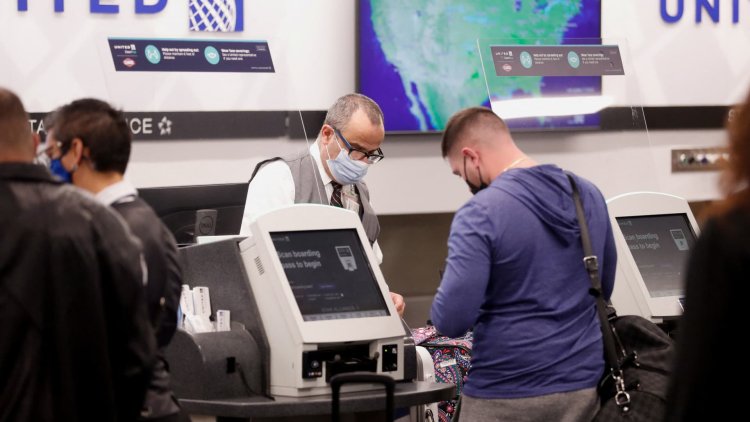 United Airlines reaches tentative labor agreements with ground workers union