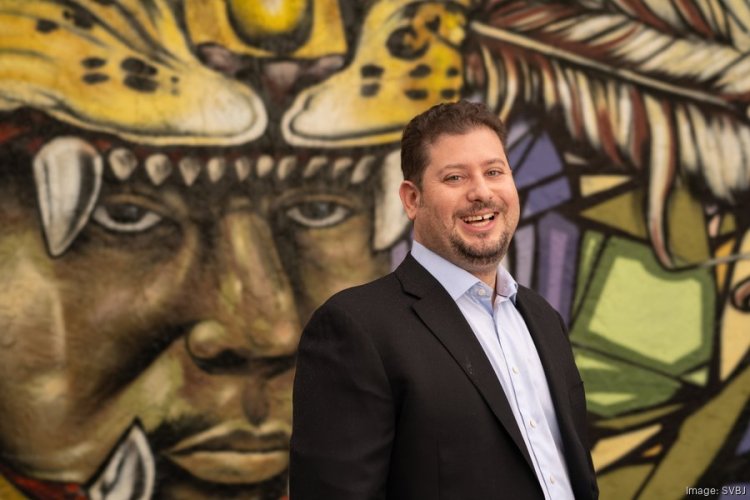 Latinx Business Leadership Awards 2023: Adrián Ridner of Study.com