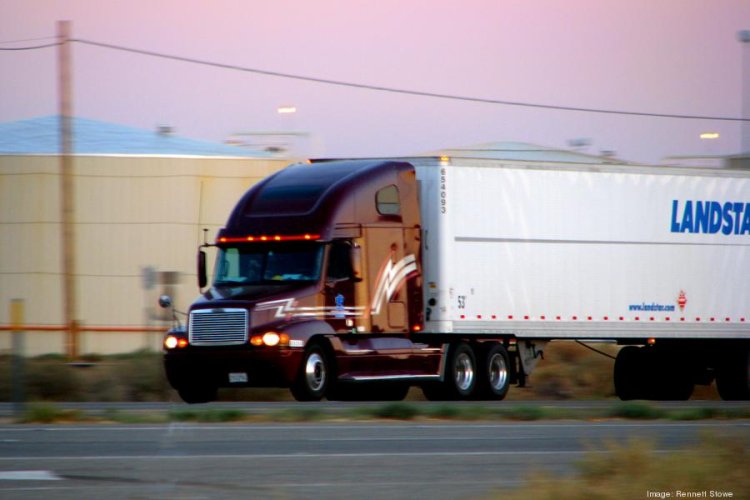 Landstar Q1 earnings plunge in a 'challenging freight market'